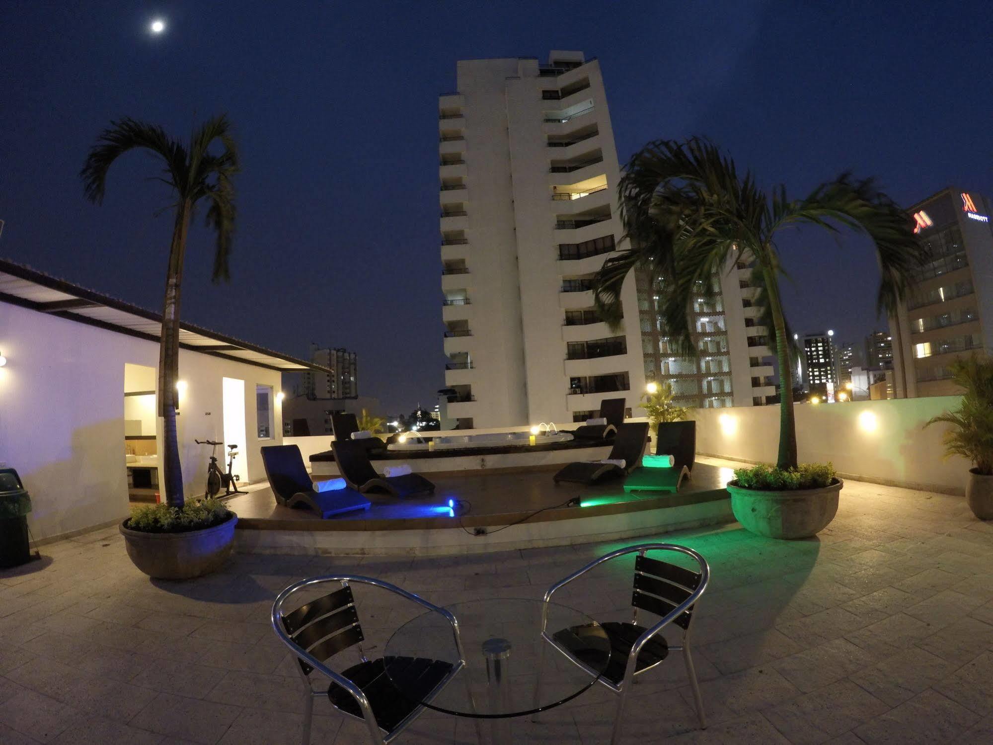 Aqua Granada Hotel Cali Exterior foto
